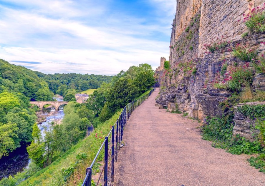 Castle Walk Richmond